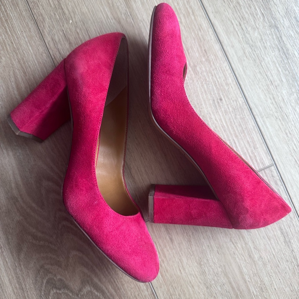 Franco Sarto Vibrant red Suede Heels
